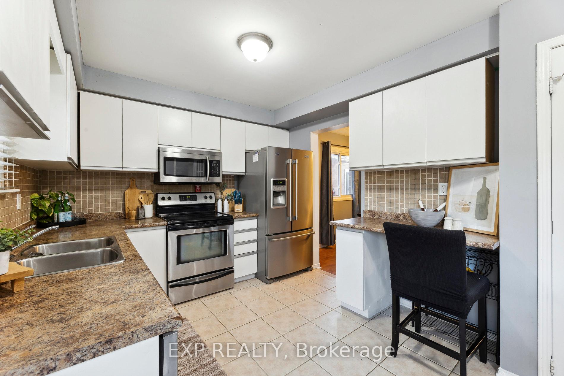 Photo 21 of 54 Magill Drive, Ajax, Central — HOMEH