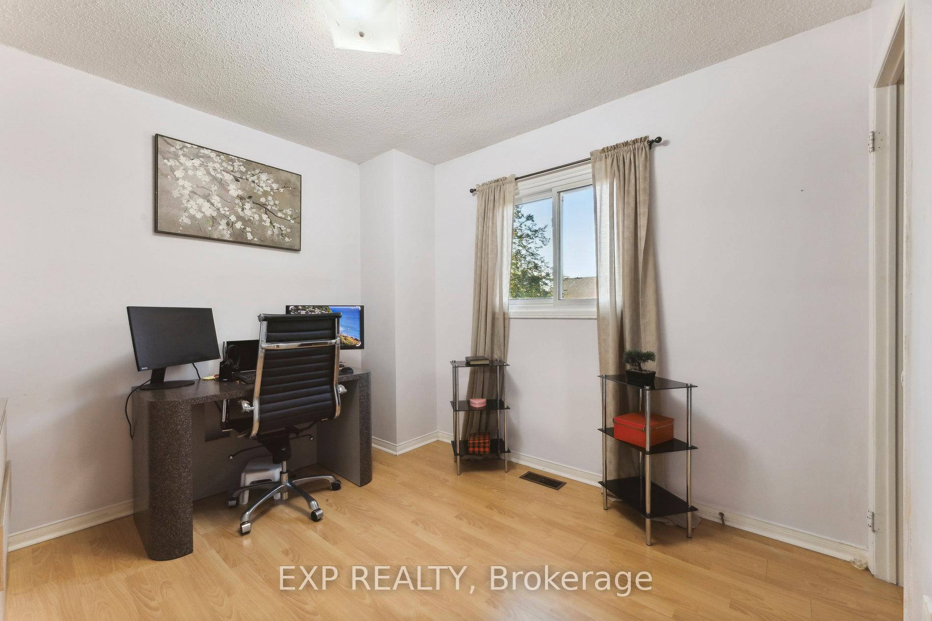 Photo 31 of 54 Magill Drive, Ajax, Central — HOMEH