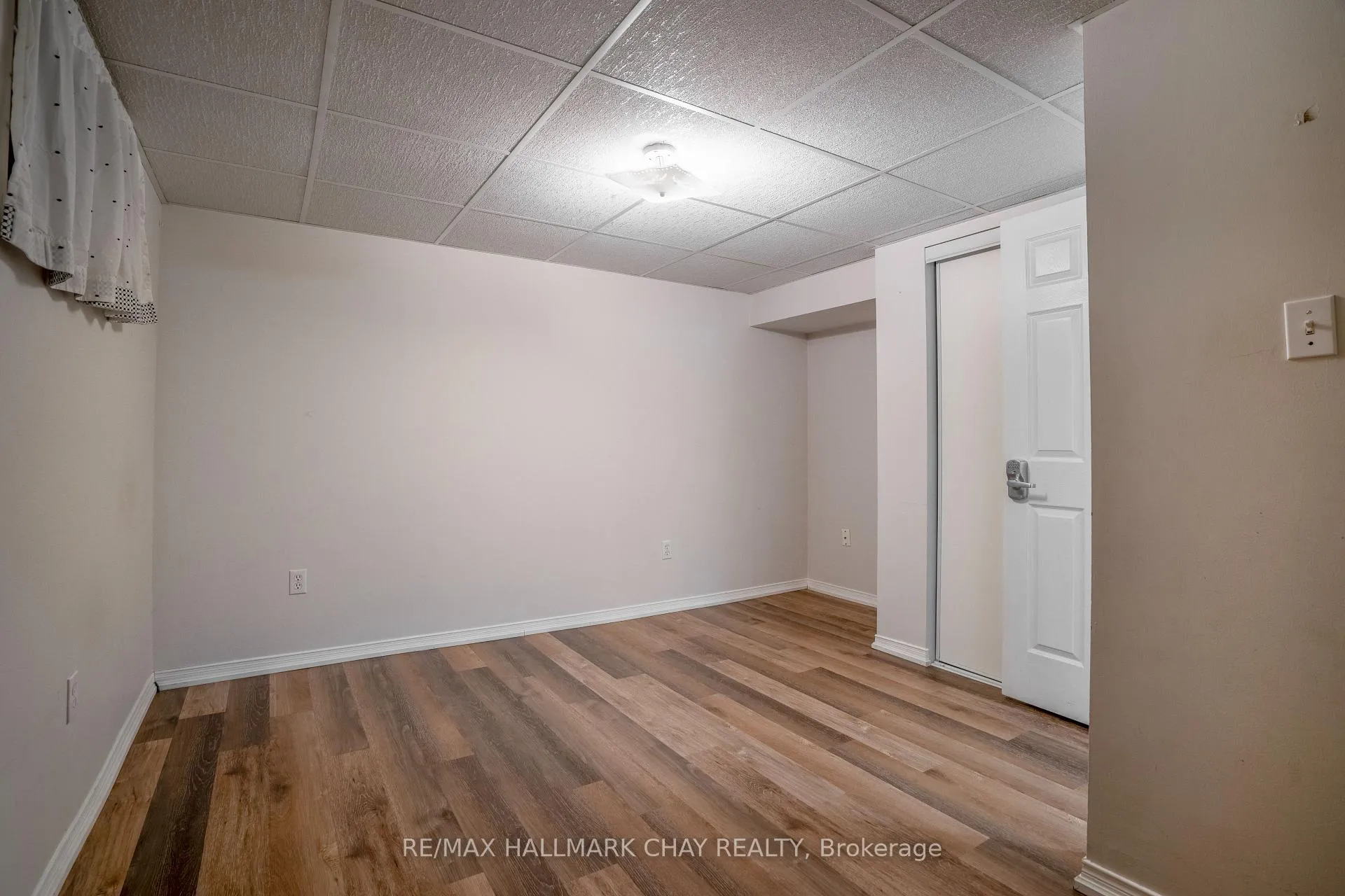 Photo 16 of Unit Basement, 10 Brighton Road, Barrie, Georgian Drive — HOMEH