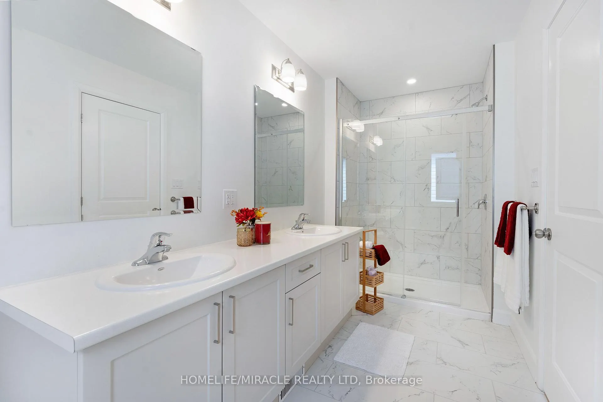 Photo 4 of 10 Walden Pond Drive, Loyalist, Amherstview — HOMEH