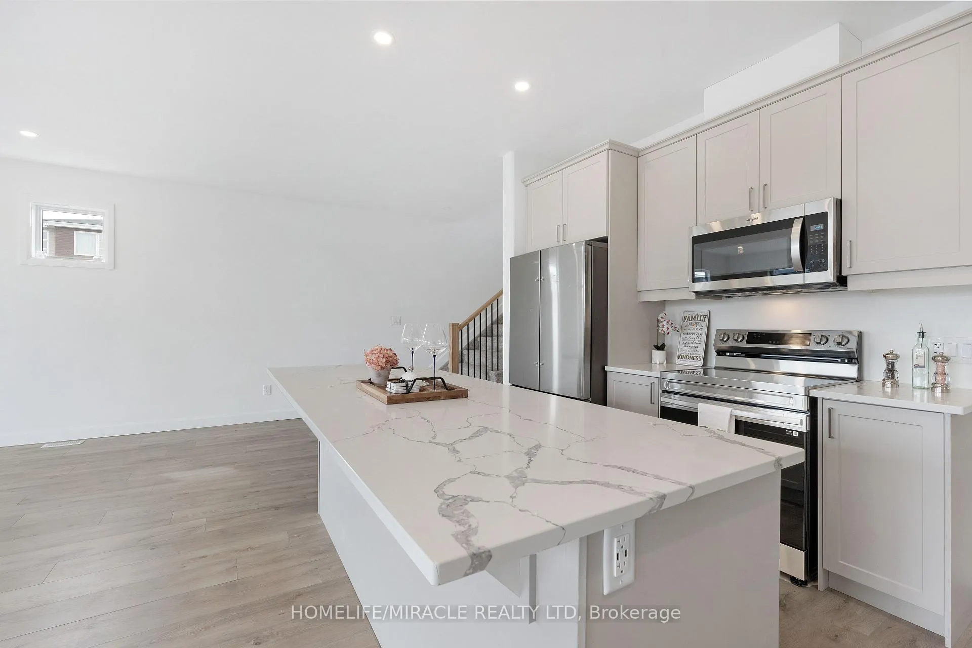 Photo 17 of 10 Walden Pond Drive, Loyalist, Amherstview — HOMEH