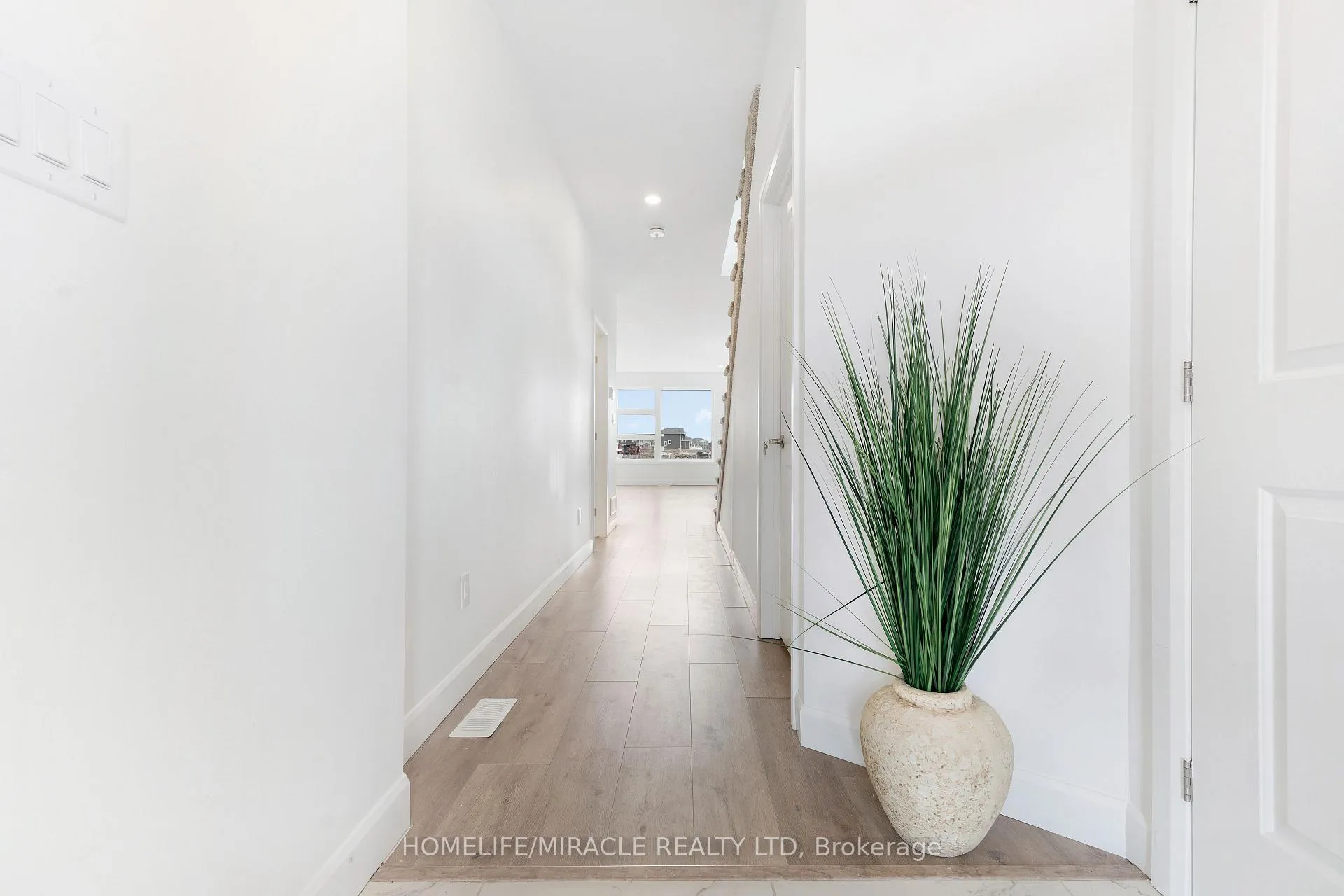 Photo 23 of 10 Walden Pond Drive, Loyalist, Amherstview — HOMEH