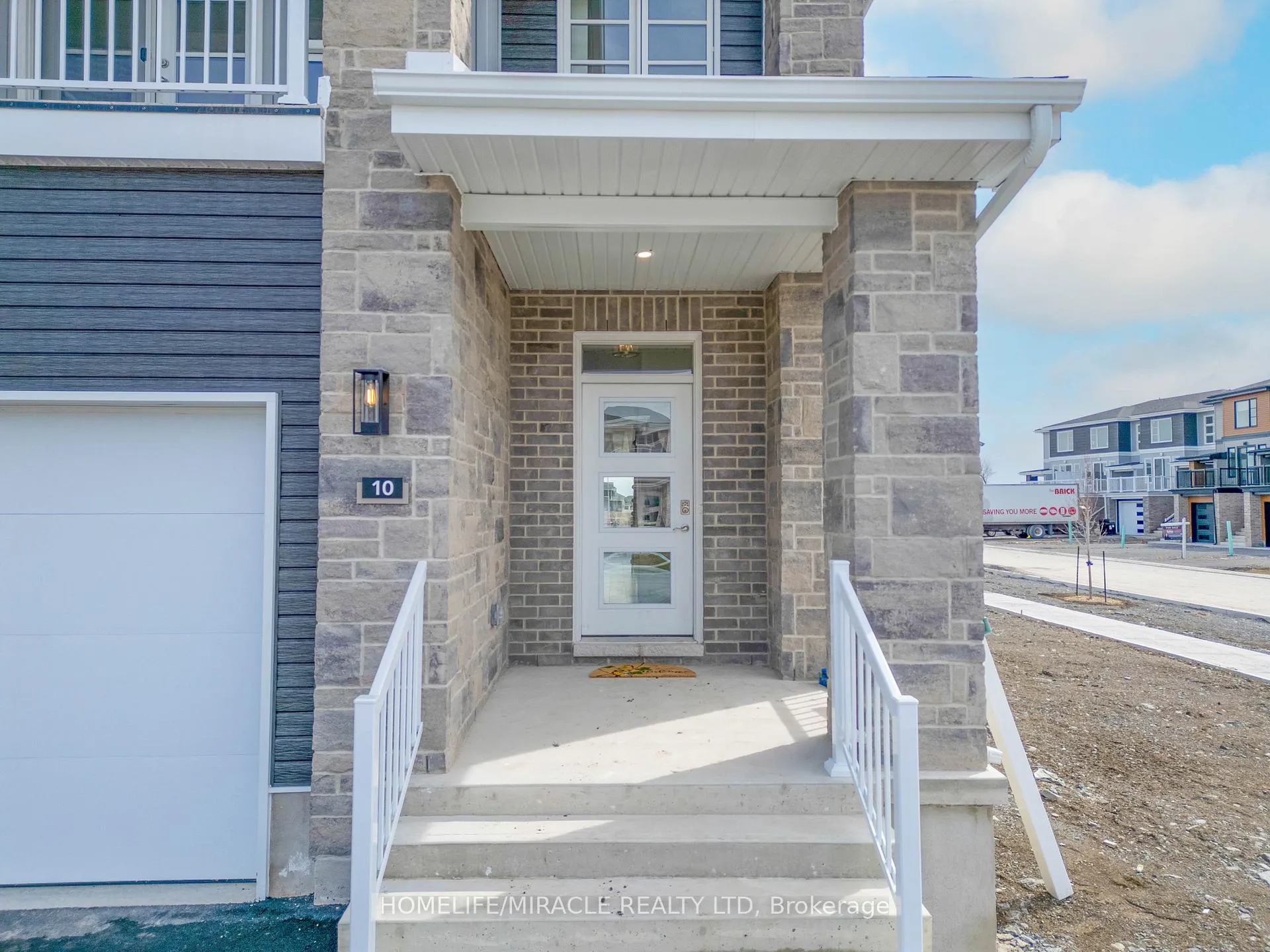 Photo 25 of 10 Walden Pond Drive, Loyalist, Amherstview — HOMEH