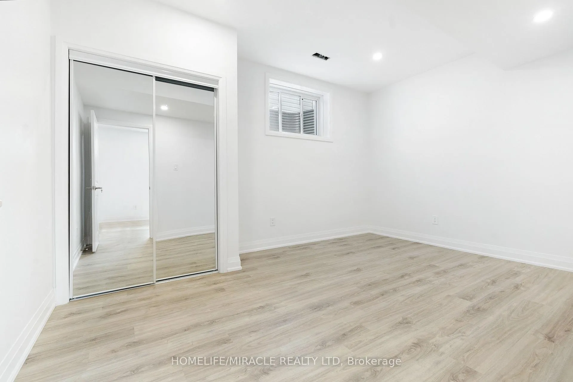Photo 29 of 10 Walden Pond Drive, Loyalist, Amherstview — HOMEH