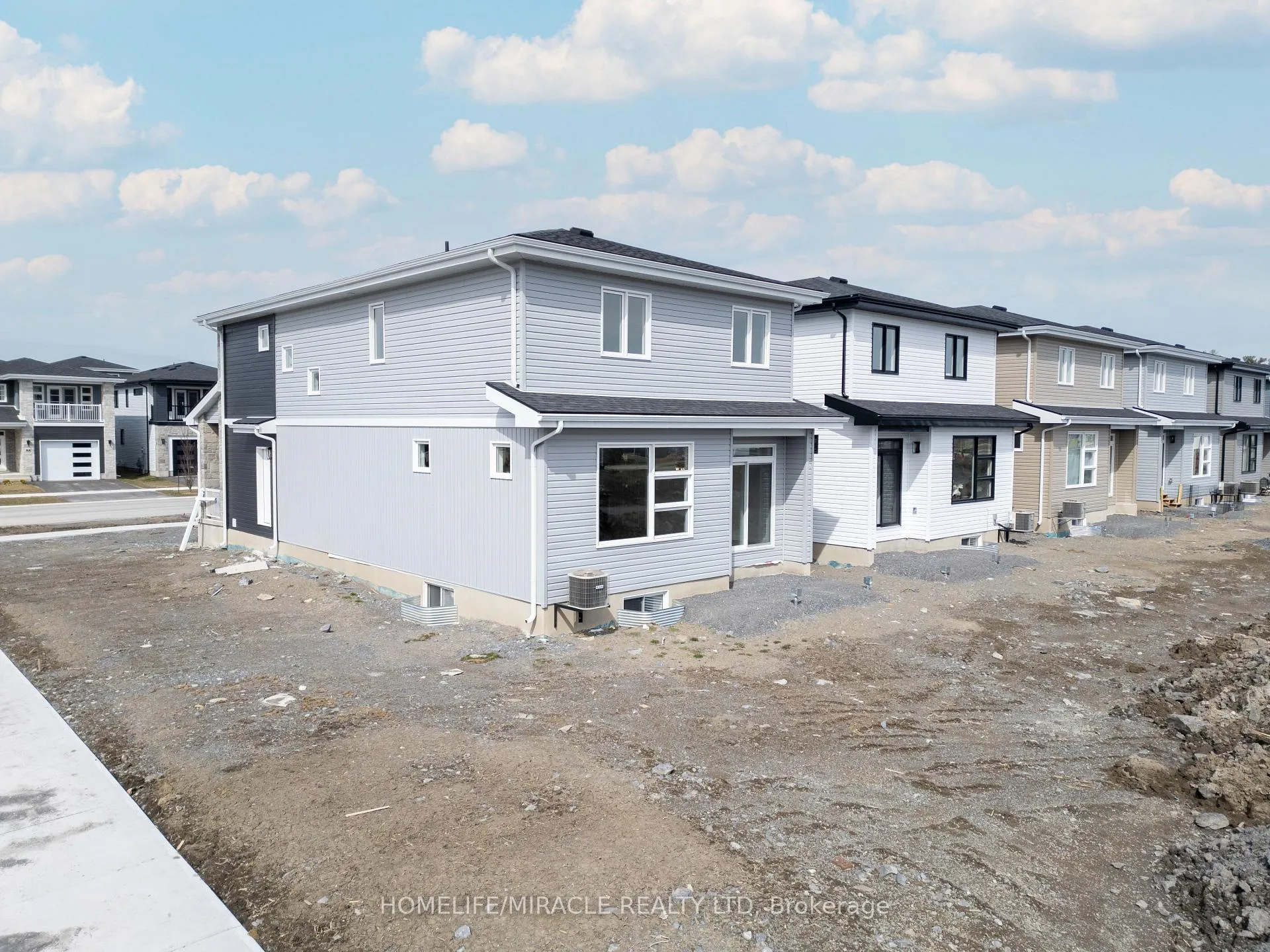 Photo 36 of 10 Walden Pond Drive, Loyalist, Amherstview — HOMEH