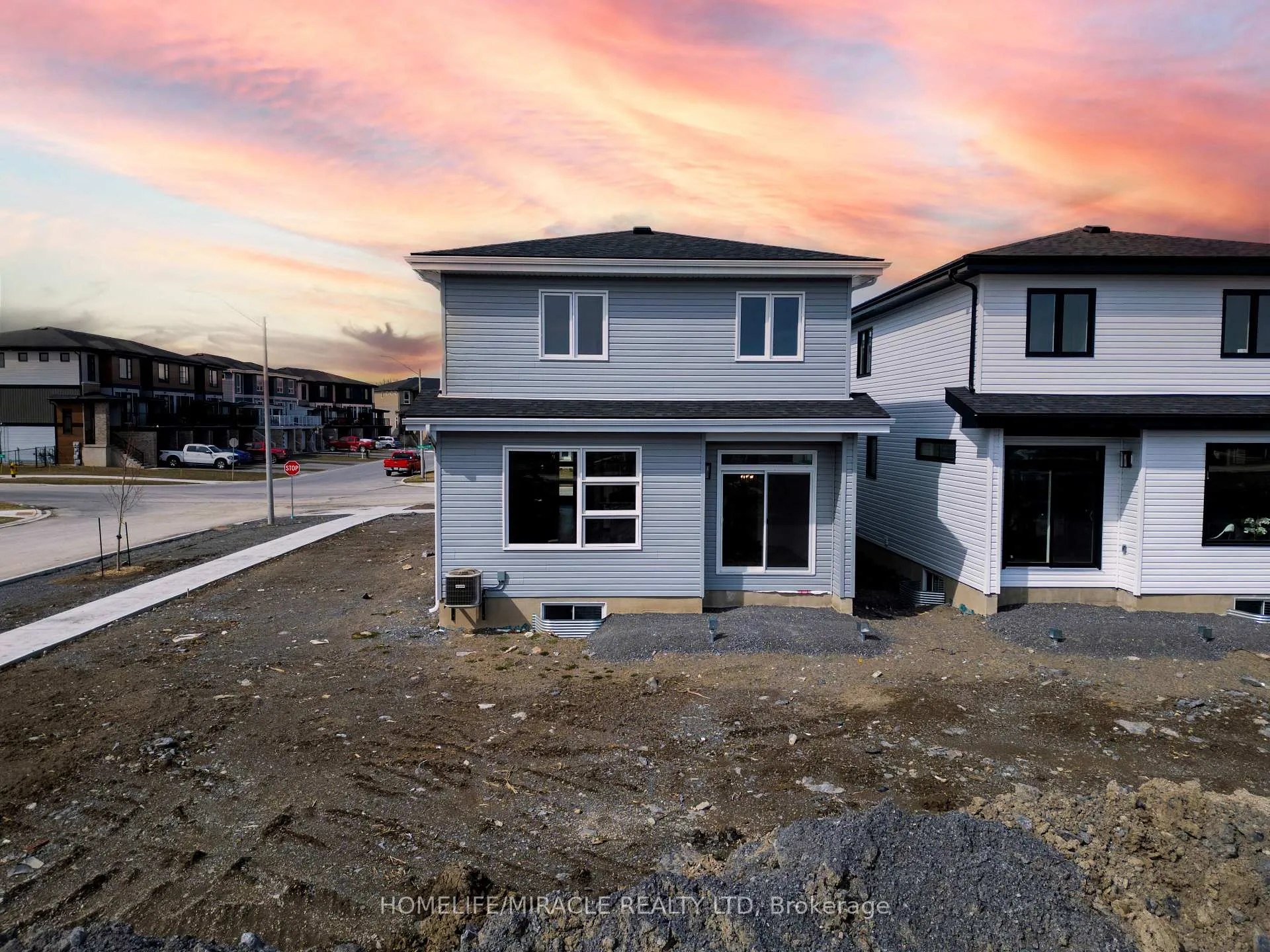 Photo 38 of 10 Walden Pond Drive, Loyalist, Amherstview — HOMEH