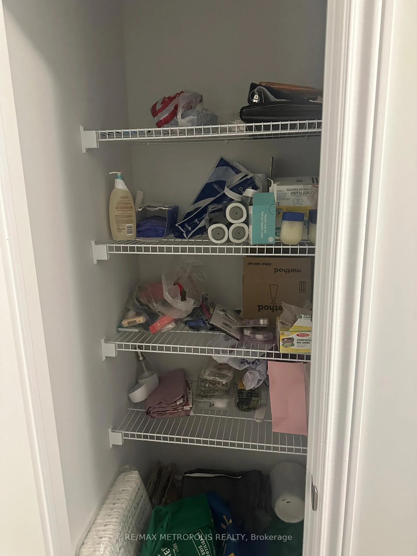 Photo 13 of 1133 Thompson Drive N, Oshawa, Kedron — HOMEH