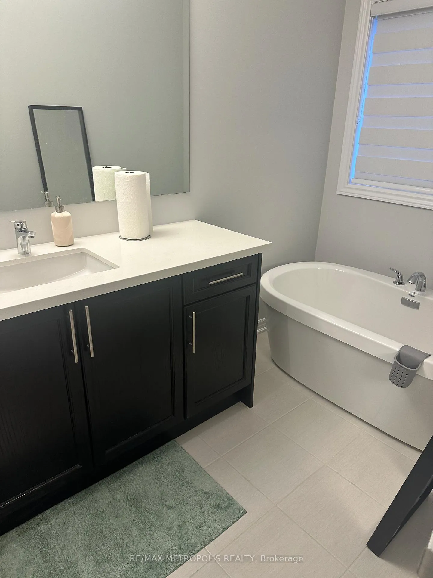 Photo 18 of 1133 Thompson Drive N, Oshawa, Kedron — HOMEH