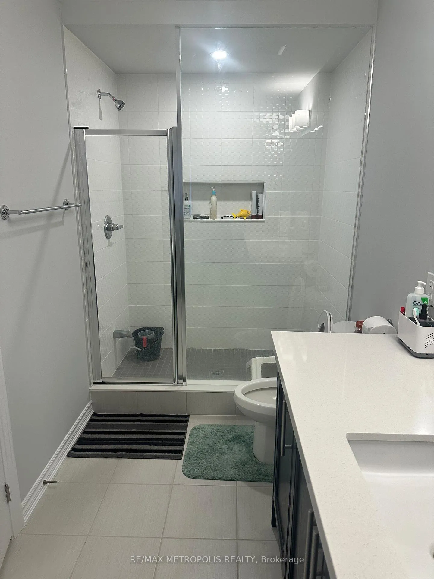 Photo 19 of 1133 Thompson Drive N, Oshawa, Kedron — HOMEH
