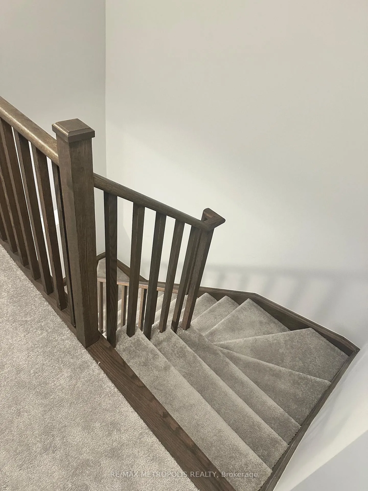 Photo 20 of 1133 Thompson Drive N, Oshawa, Kedron — HOMEH