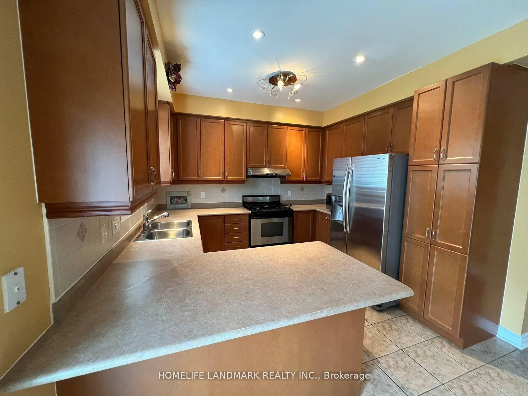 Photo 8 of 35 Kindy Street, Markham, Wismer — HOMEH