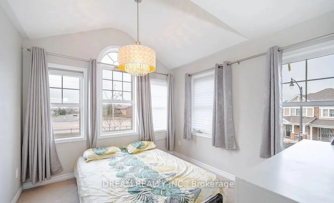 Photo 15 of Unit Upper, 3 Leblanc Crescent, Brampton, Northwest Brampton — HOMEH