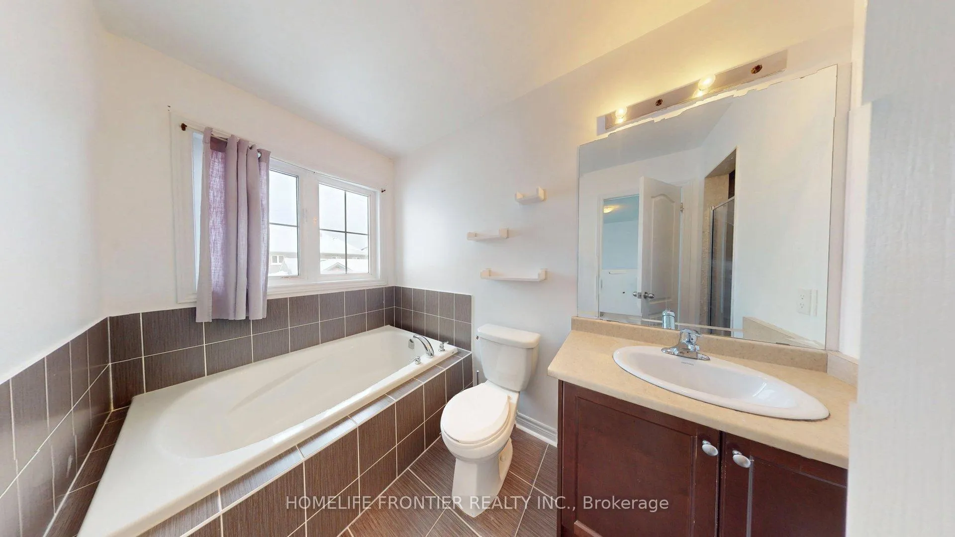 Photo 18 of 246 Inspire Boulevard, Brampton, Sandringham-Wellington North — HOMEH