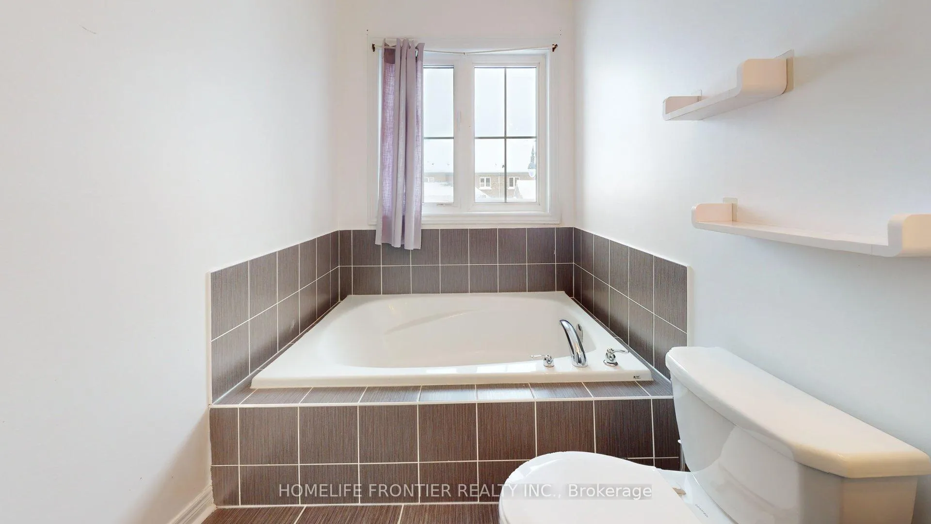 Photo 19 of 246 Inspire Boulevard, Brampton, Sandringham-Wellington North — HOMEH