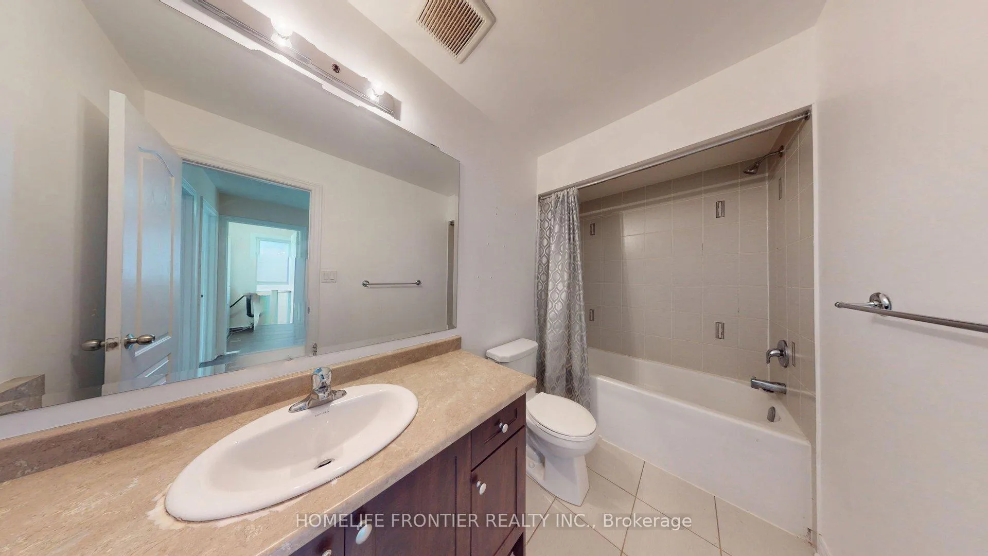 Photo 25 of 246 Inspire Boulevard, Brampton, Sandringham-Wellington North — HOMEH