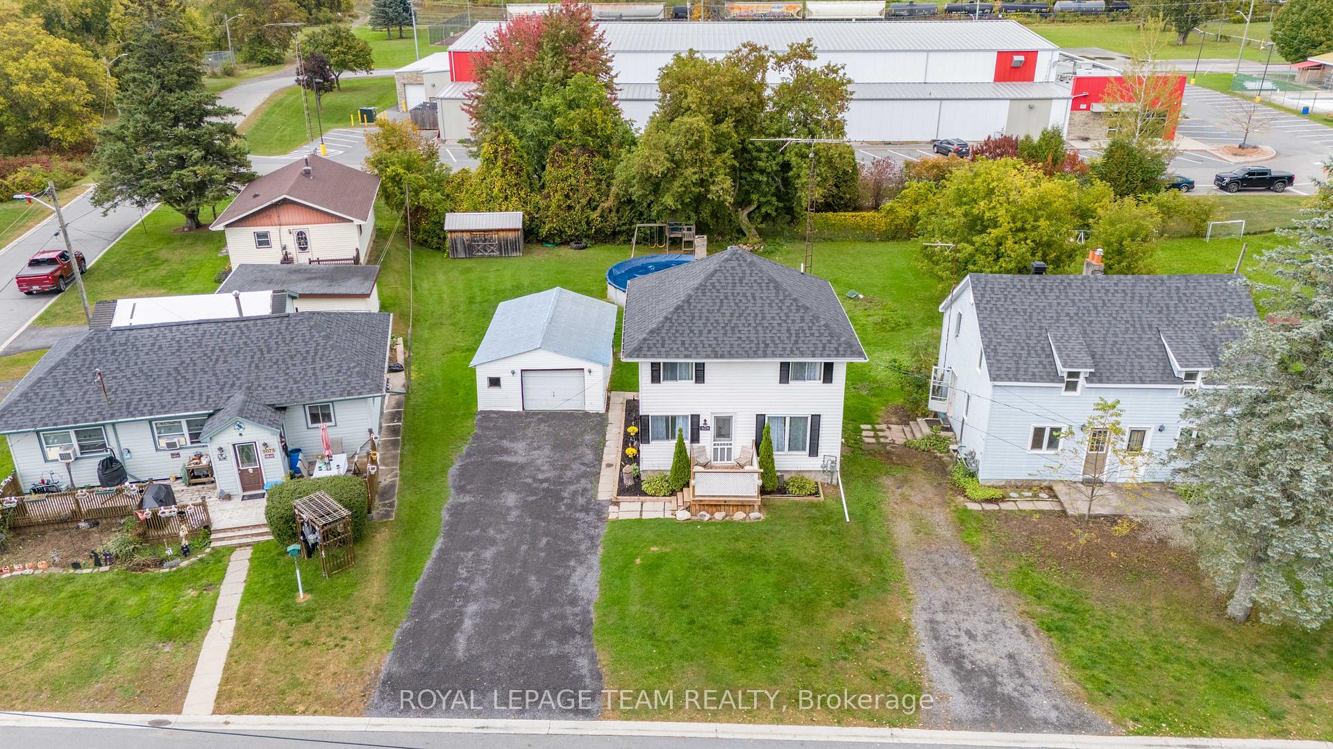 Photo 1 of 3069 Walker Street E, Edwardsburgh/Cardinal, Town of Cardinal — HOMEH