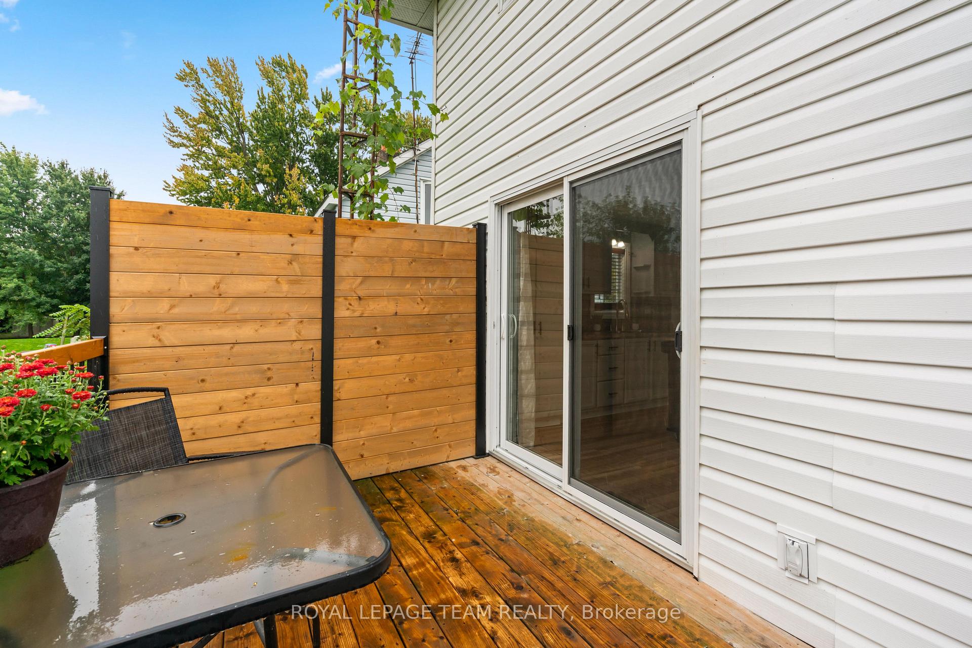 Photo 8 of 3069 Walker Street E, Edwardsburgh/Cardinal, Town of Cardinal — HOMEH