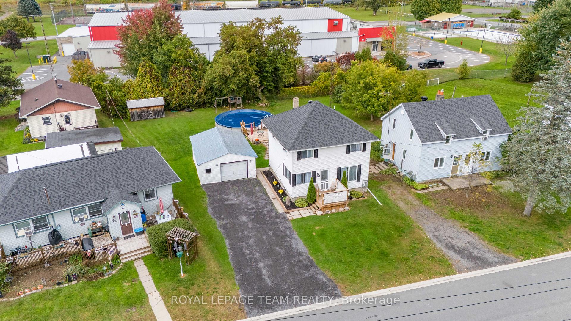 Photo 14 of 3069 Walker Street E, Edwardsburgh/Cardinal, Town of Cardinal — HOMEH
