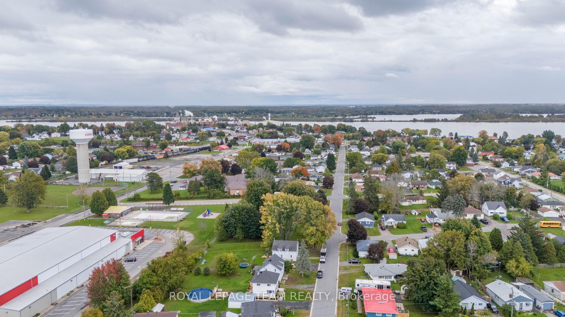 Photo 15 of 3069 Walker Street E, Edwardsburgh/Cardinal, Town of Cardinal — HOMEH