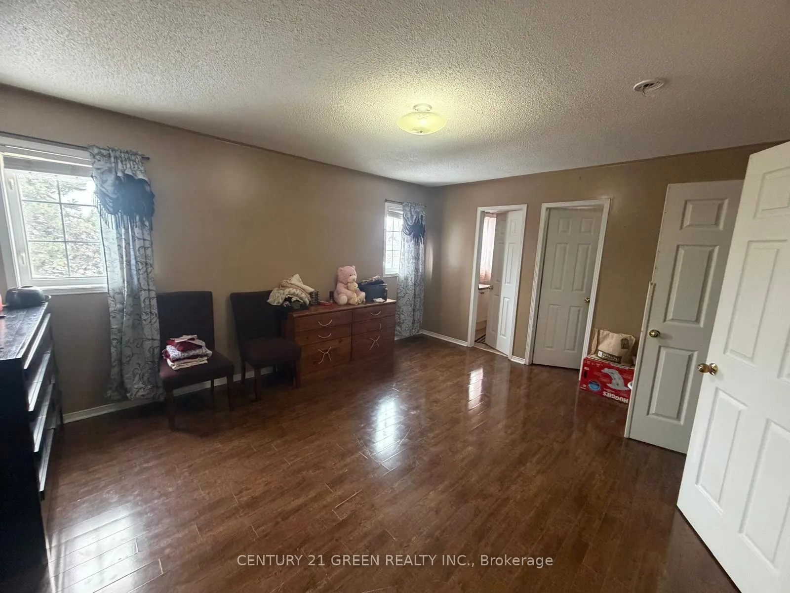 Photo 9 of 68 Seaside Circle, Brampton, Sandringham-Wellington — HOMEH