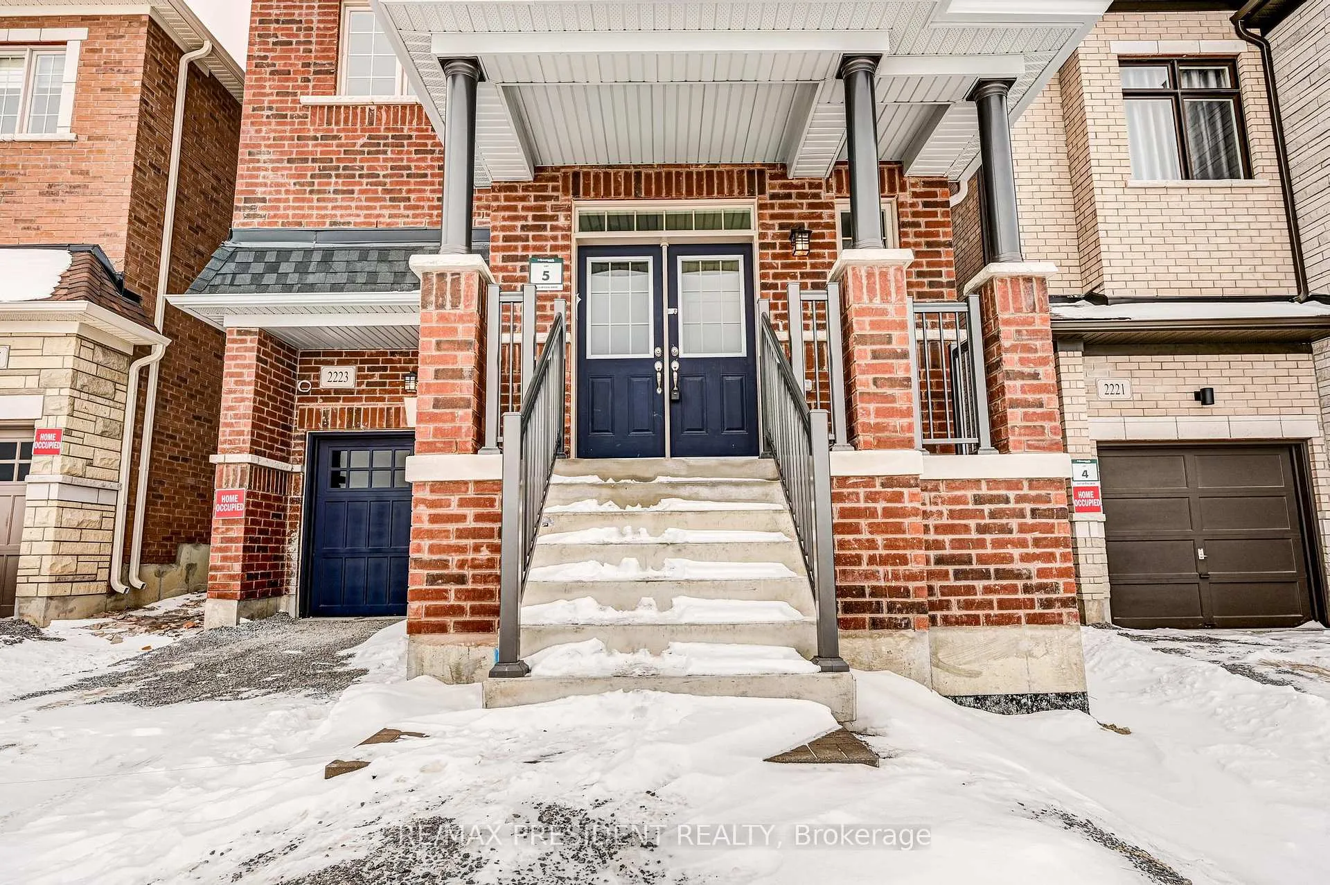 Photo 4 of 2223 Crystal Drive N, Oshawa, Taunton — HOMEH