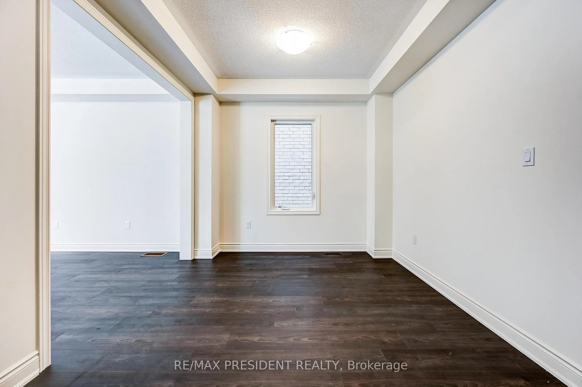 Photo 10 of 2223 Crystal Drive N, Oshawa, Taunton — HOMEH