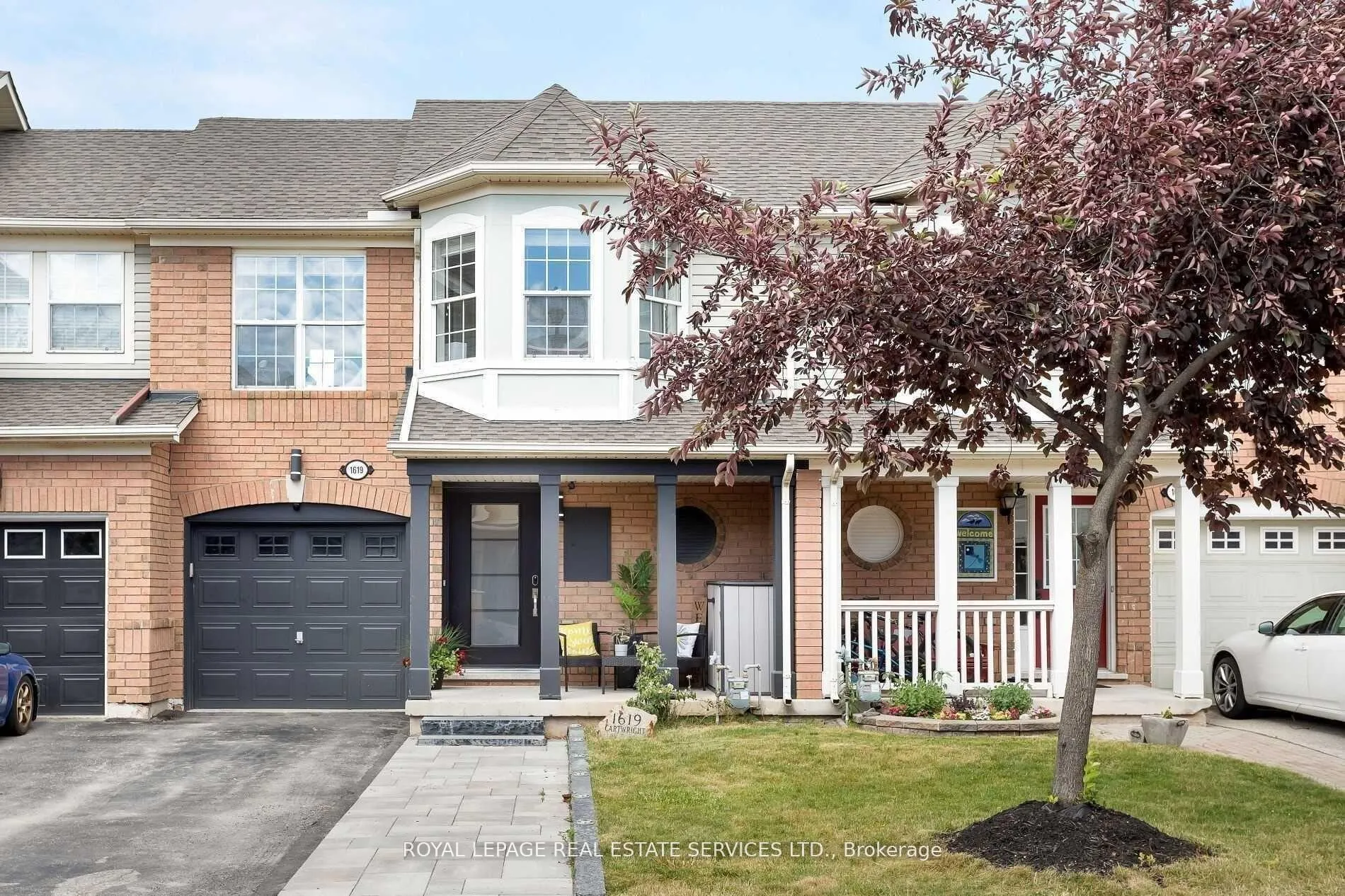 Front of 1619 Cartwright Crescent