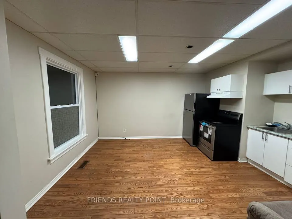 Photo 2 of Unit Unit 2, 23 O'Brien Street, Orillia — HOMEH