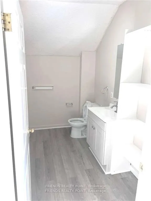 Photo 9 of Unit Unit 2, 23 O'Brien Street, Orillia — HOMEH