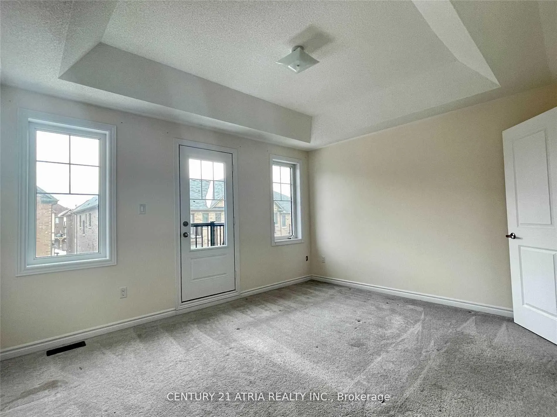 Photo 12 of 165 Rustle Woods Avenue, Markham, Cornell — HOMEH