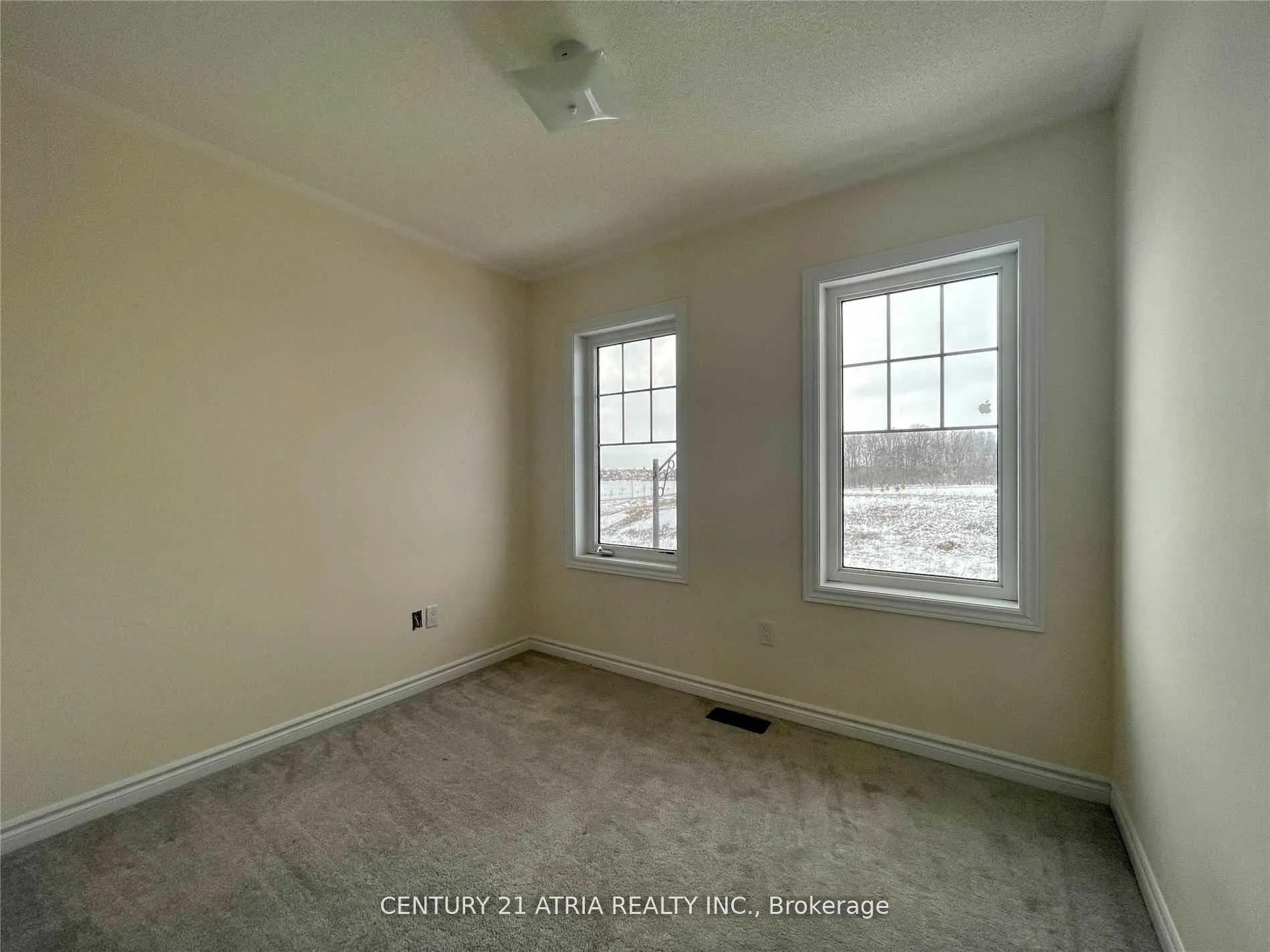 Photo 13 of 165 Rustle Woods Avenue, Markham, Cornell — HOMEH