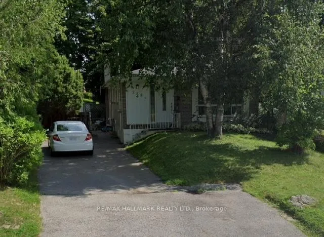 Front of 758 Botany Hill Crescent