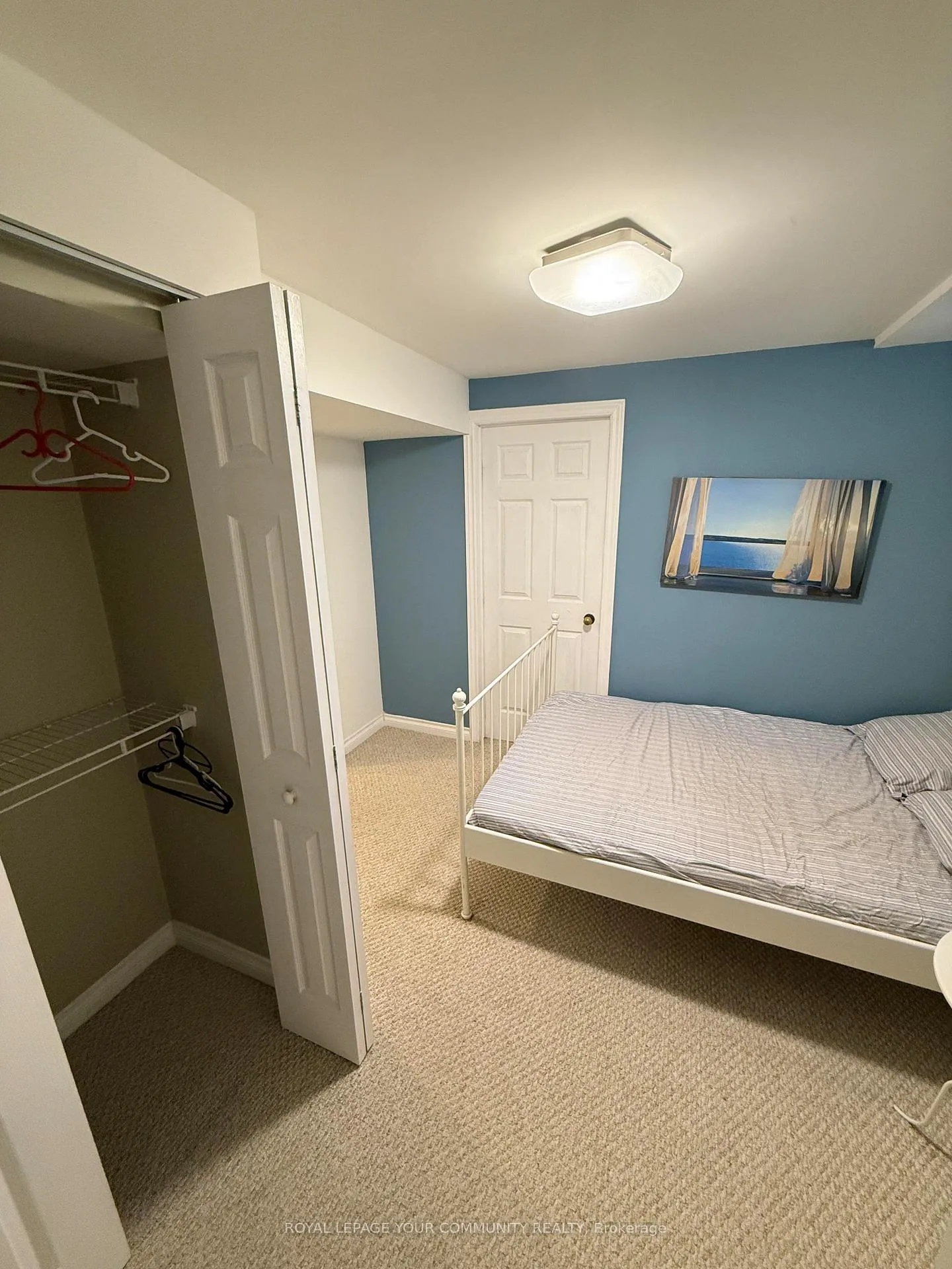 Photo 6 of Unit lower, 188 Tamarac Trail, Aurora, Aurora Heights — HOMEH