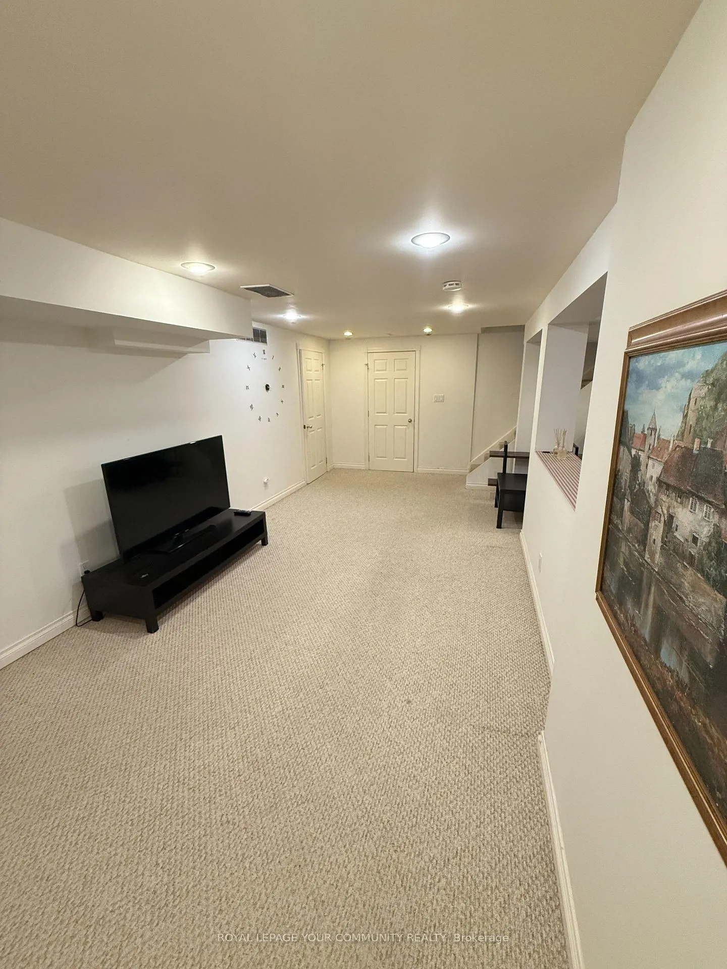 Photo 10 of Unit lower, 188 Tamarac Trail, Aurora, Aurora Heights — HOMEH