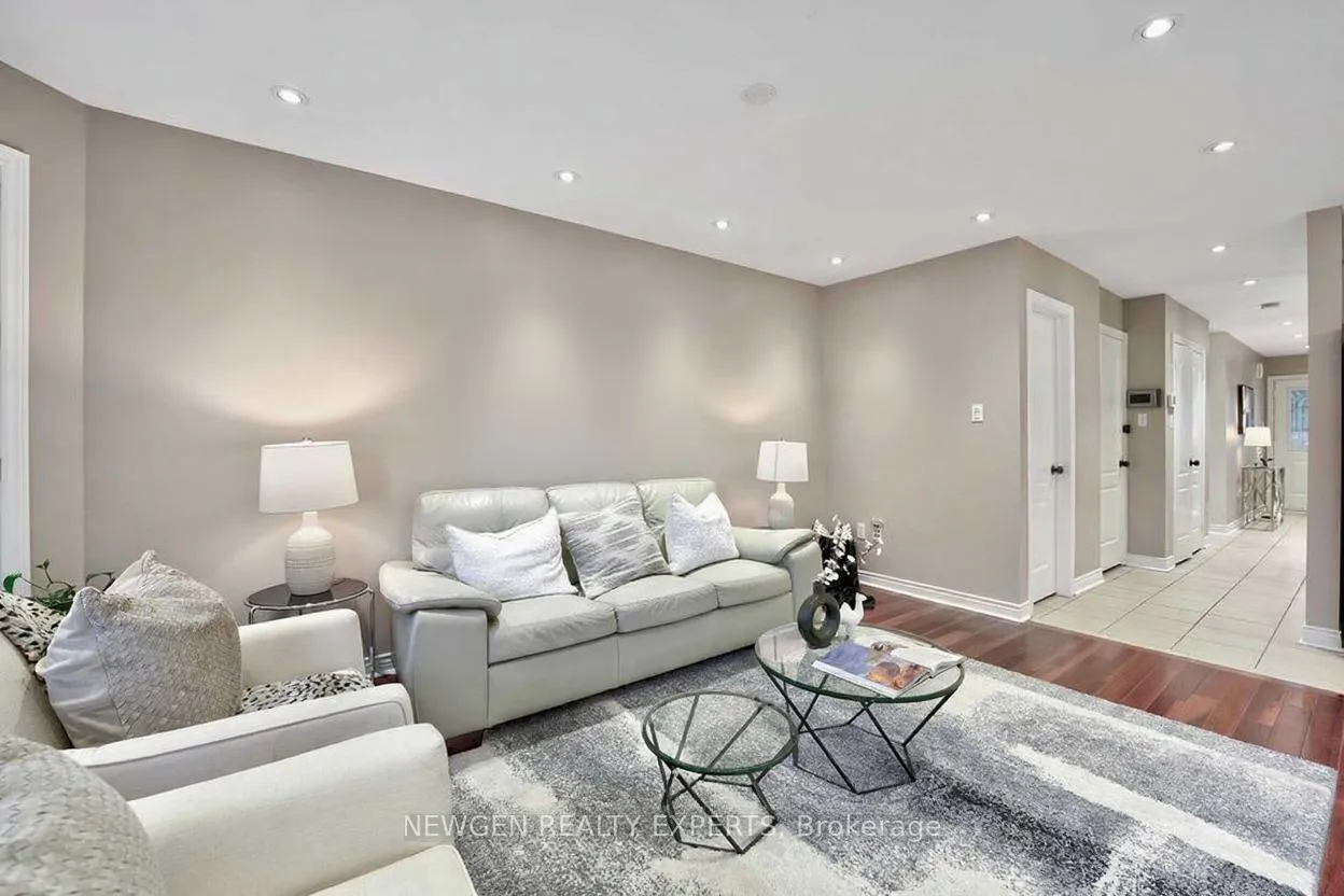 Photo 9 of Unit Upper, 68 Root Crescent E, Ajax, Northwest Ajax — HOMEH