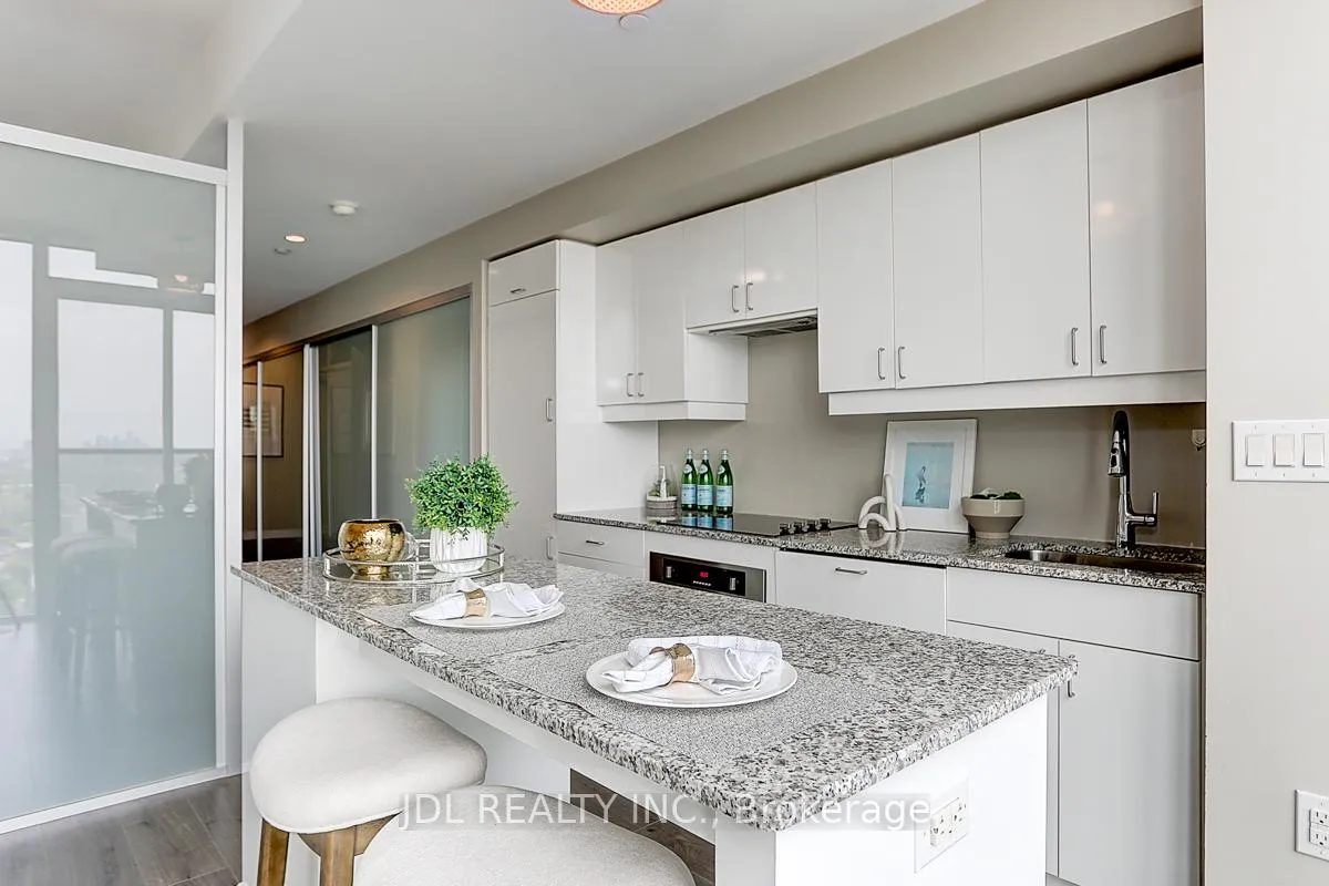Photo 23 of Unit 3201, 426 University Avenue, Toronto, Kensington-Chinatown — HOMEH