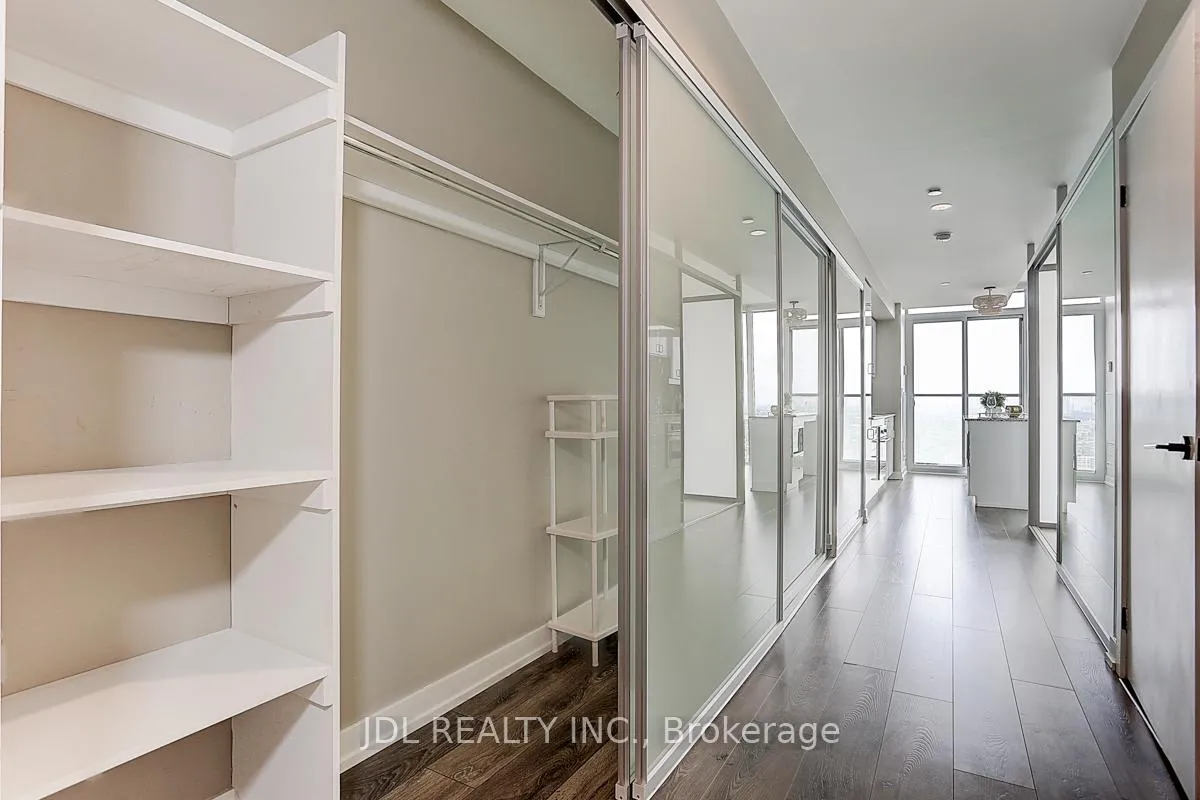 Photo 32 of Unit 3201, 426 University Avenue, Toronto, Kensington-Chinatown — HOMEH