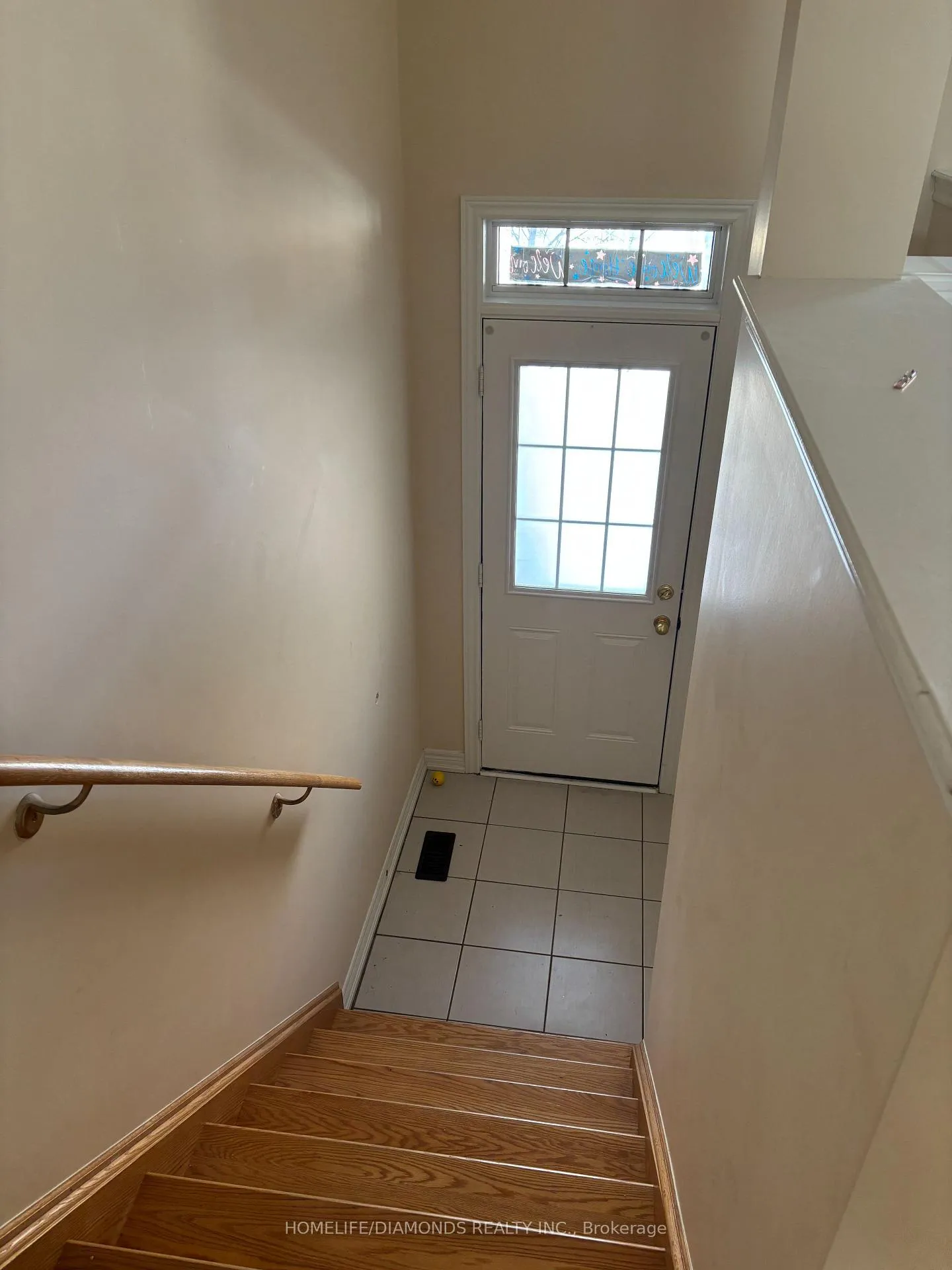 Photo 2 of 118 Sea Drifter Crescent, Brampton, Bram East — HOMEH