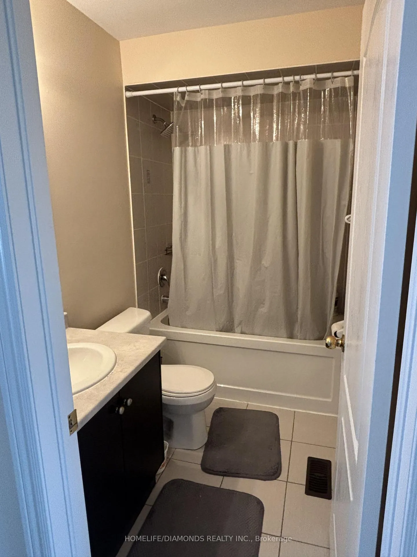 Photo 14 of 118 Sea Drifter Crescent, Brampton, Bram East — HOMEH