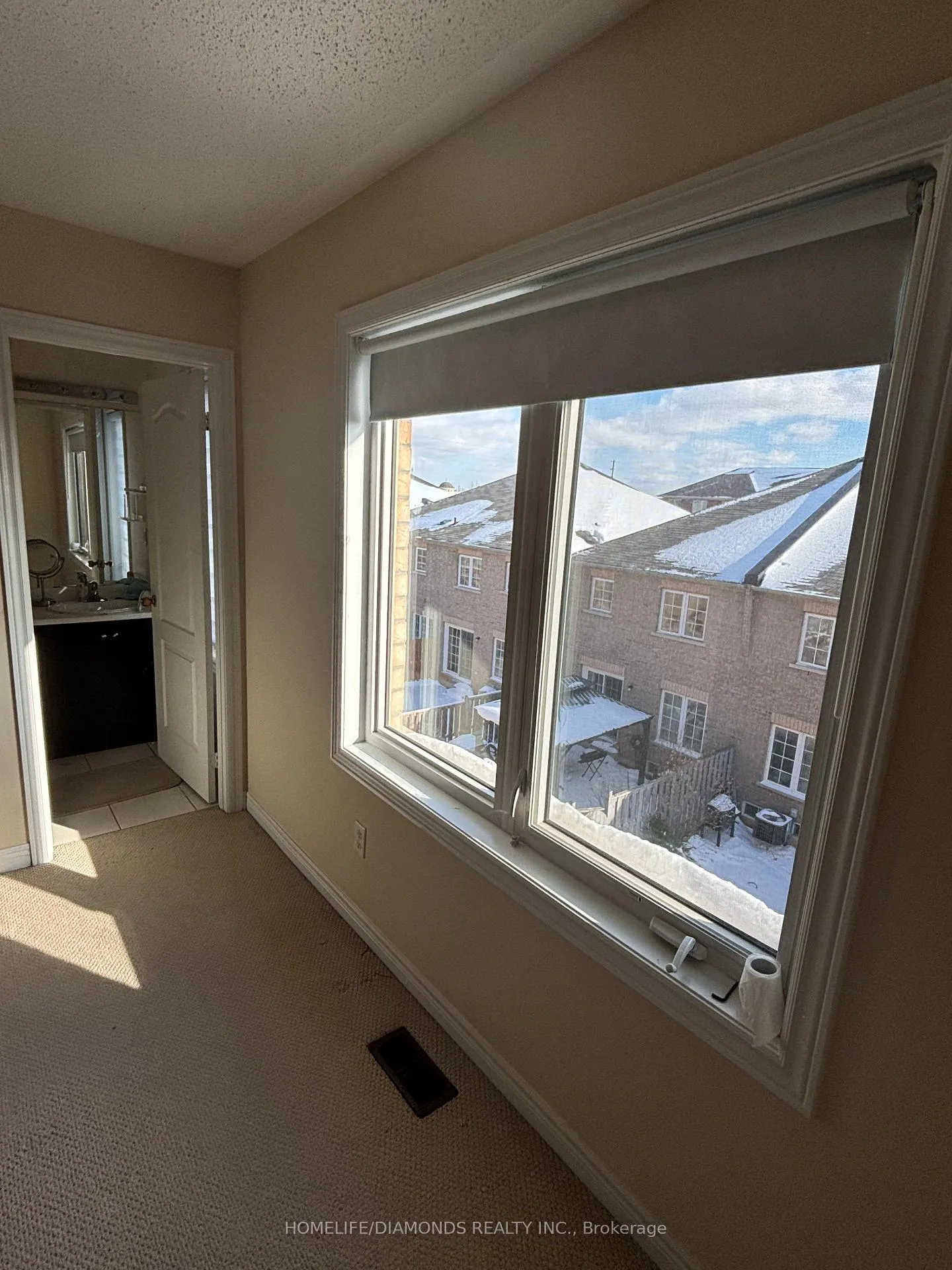 Photo 16 of 118 Sea Drifter Crescent, Brampton, Bram East — HOMEH