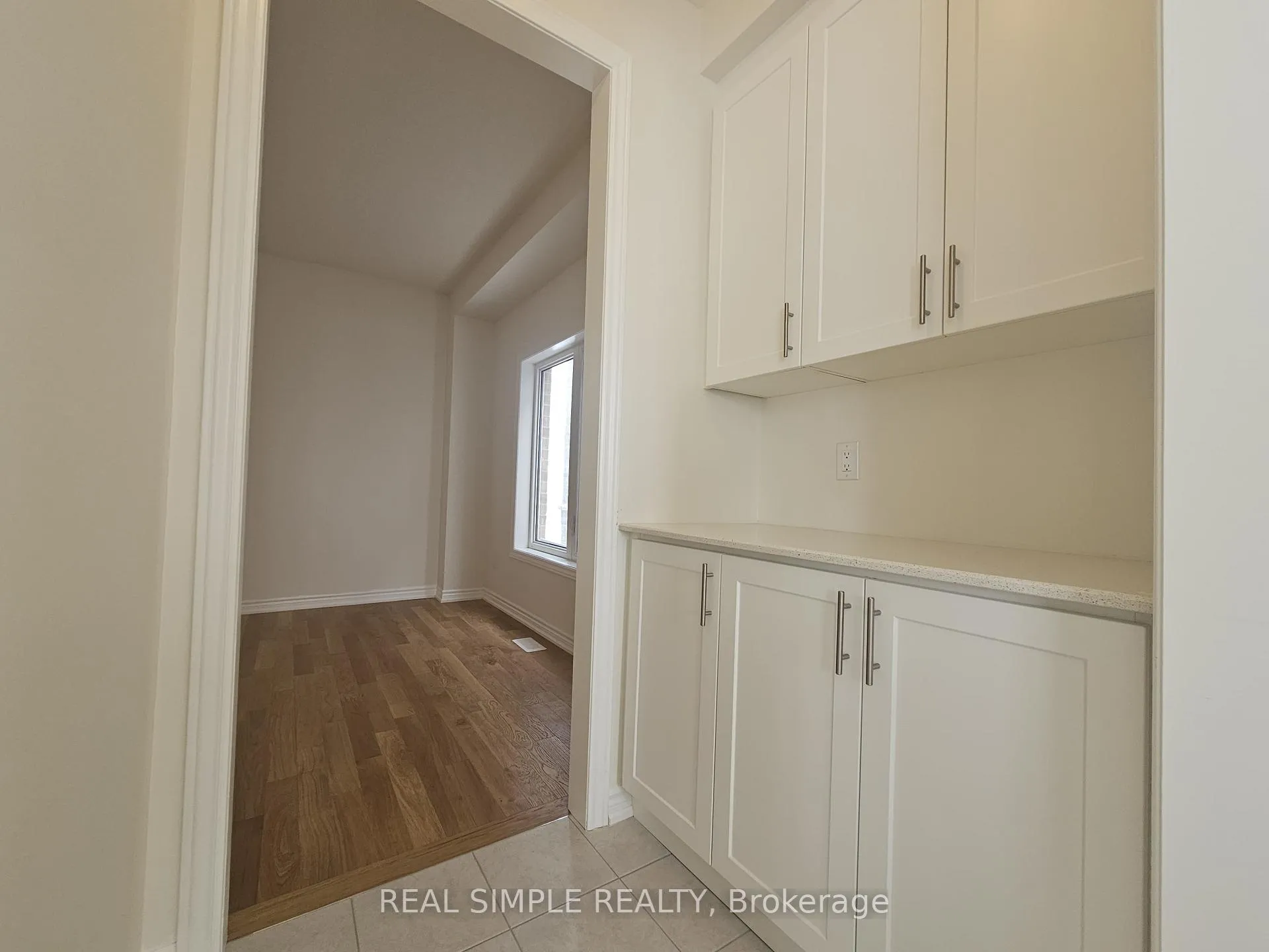 Photo 5 of 74 Lawrence D. Pridham Avenue E, New Tecumseth, Rural New Tecumseth — HOMEH