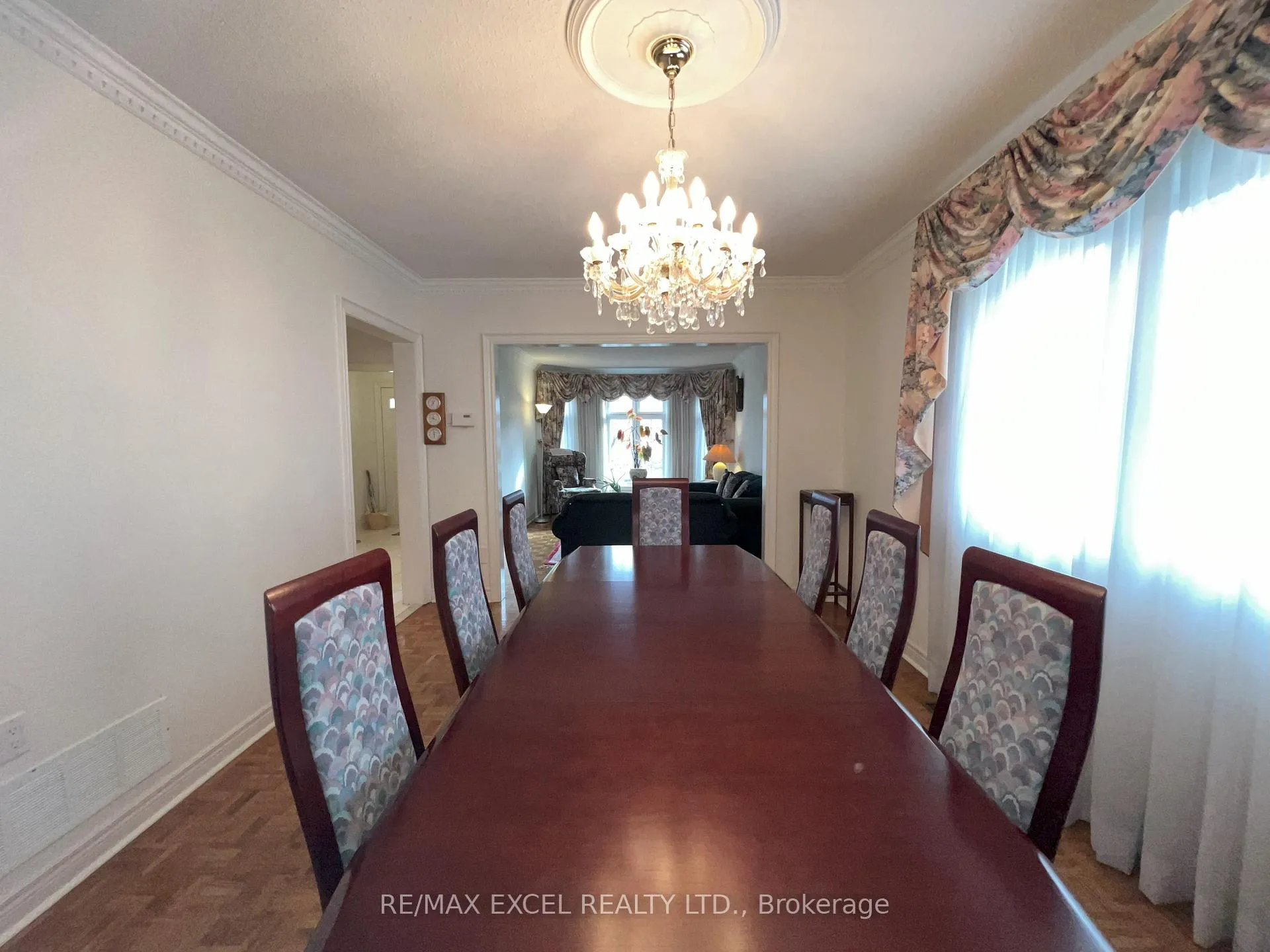 Photo 5 of 84 White Lotus Circle, Markham, Cachet — HOMEH