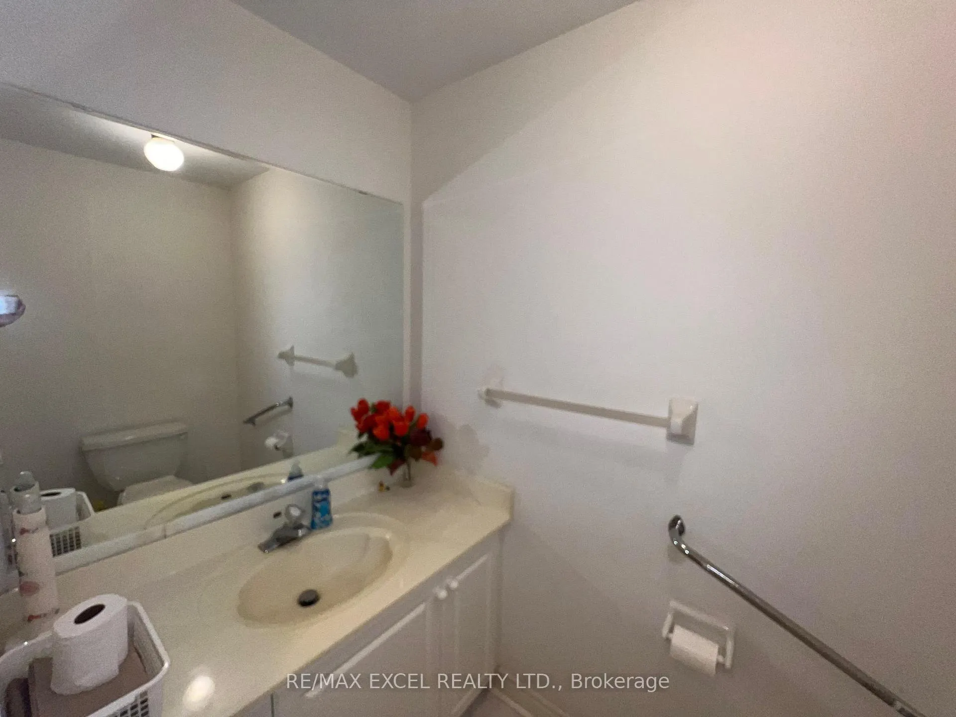 Photo 13 of 84 White Lotus Circle, Markham, Cachet — HOMEH