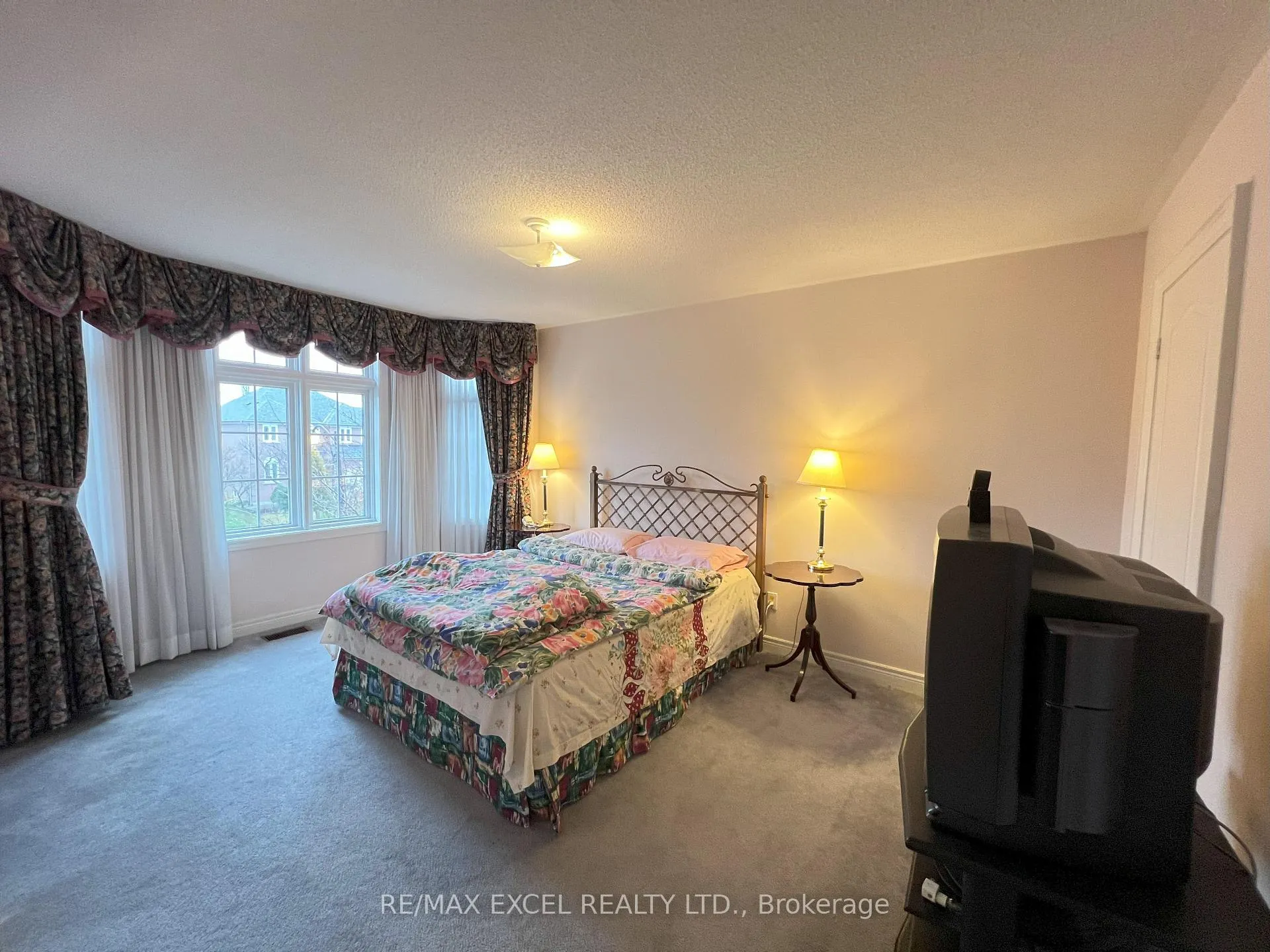 Photo 20 of 84 White Lotus Circle, Markham, Cachet — HOMEH