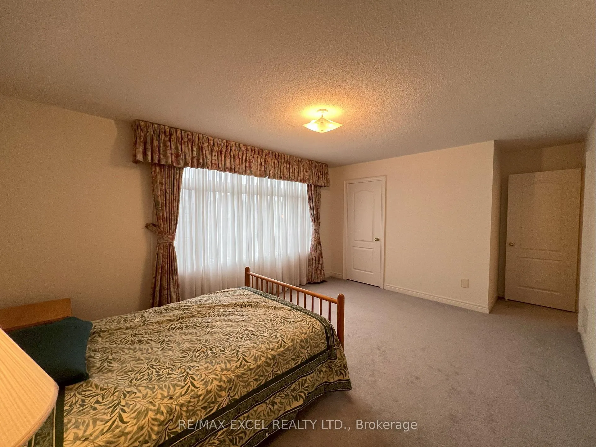 Photo 22 of 84 White Lotus Circle, Markham, Cachet — HOMEH