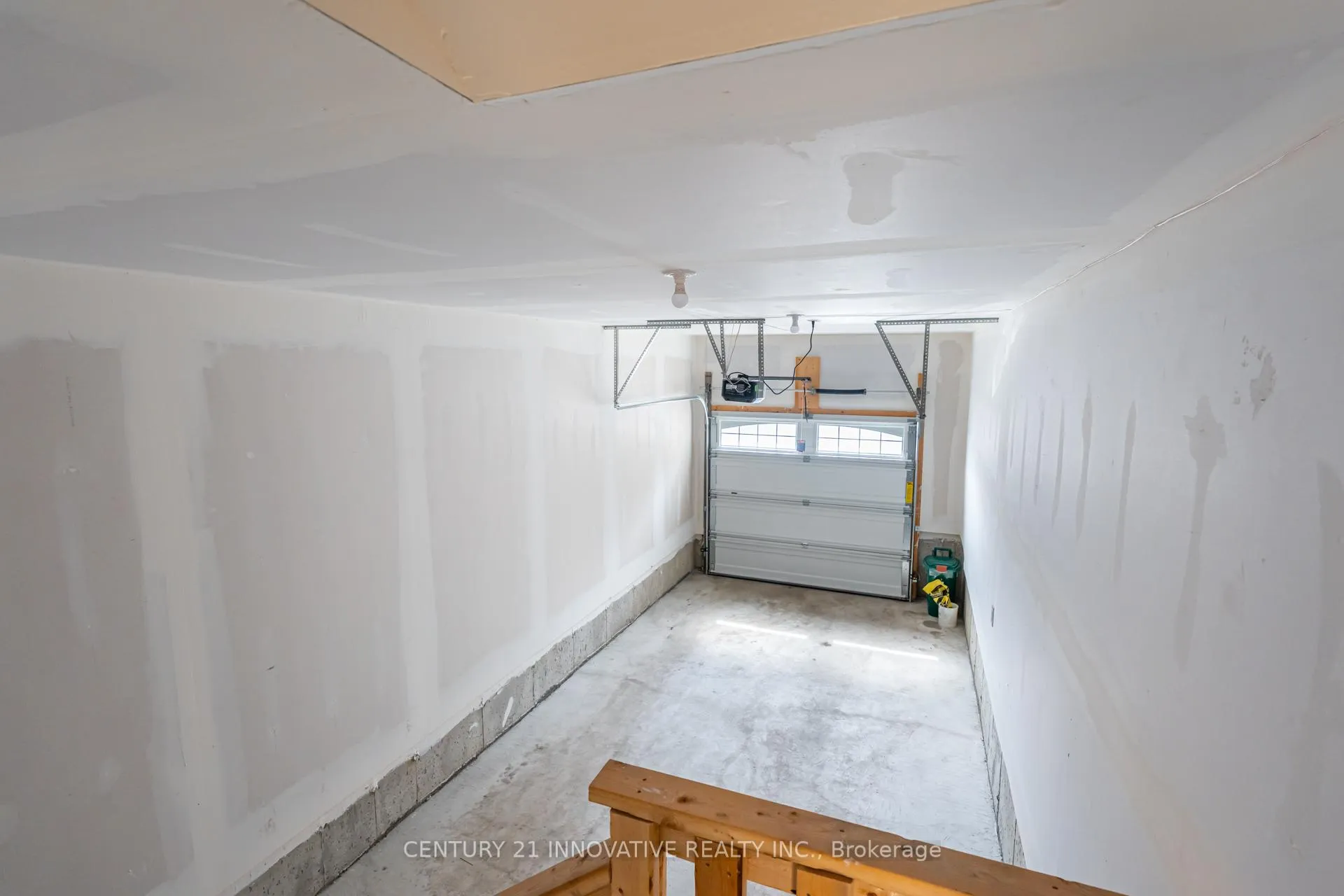 Photo 39 of 4 Icemaker Way, Whitby, Rural Whitby — HOMEH