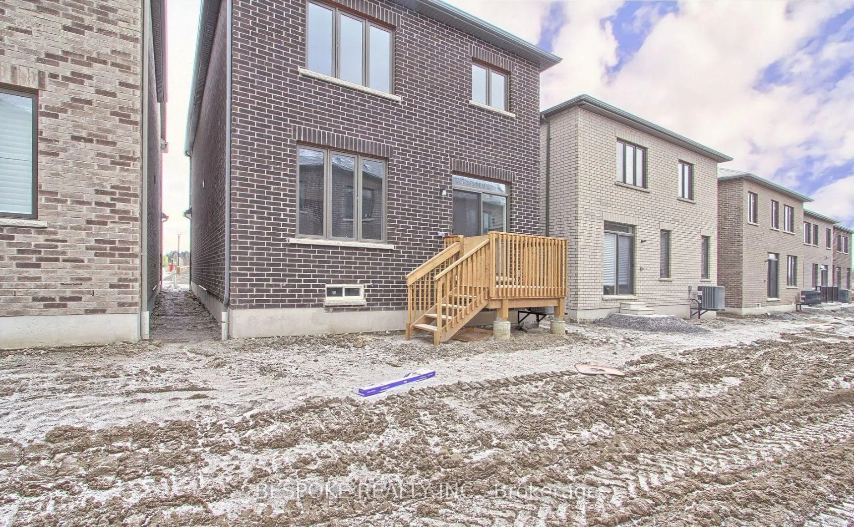 Photo 39 of 3177 Blazing Star Avenue W, Pickering, Rural Pickering — HOMEH