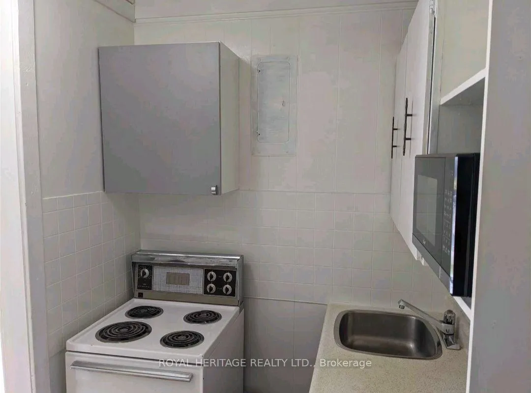 Photo 3 of Unit 3, 75 Charles Street, Oshawa, Central — HOMEH