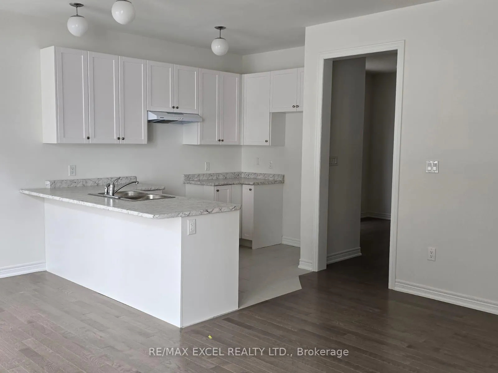 Photo 3 of 2906 Starlight Drive E, Pickering, Rural Pickering — HOMEH