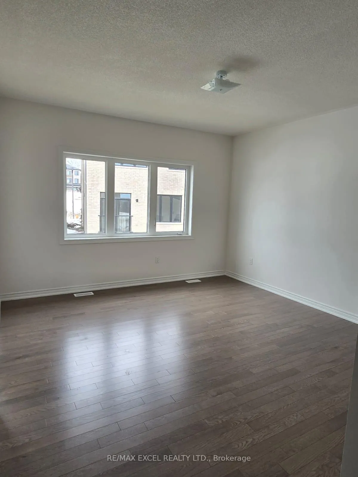 Photo 11 of 2906 Starlight Drive E, Pickering, Rural Pickering — HOMEH